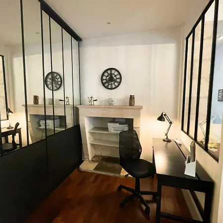 Le Thibaudeau Apartment *